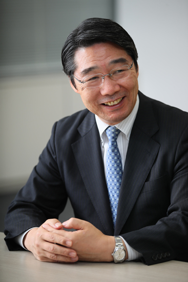 前川氏